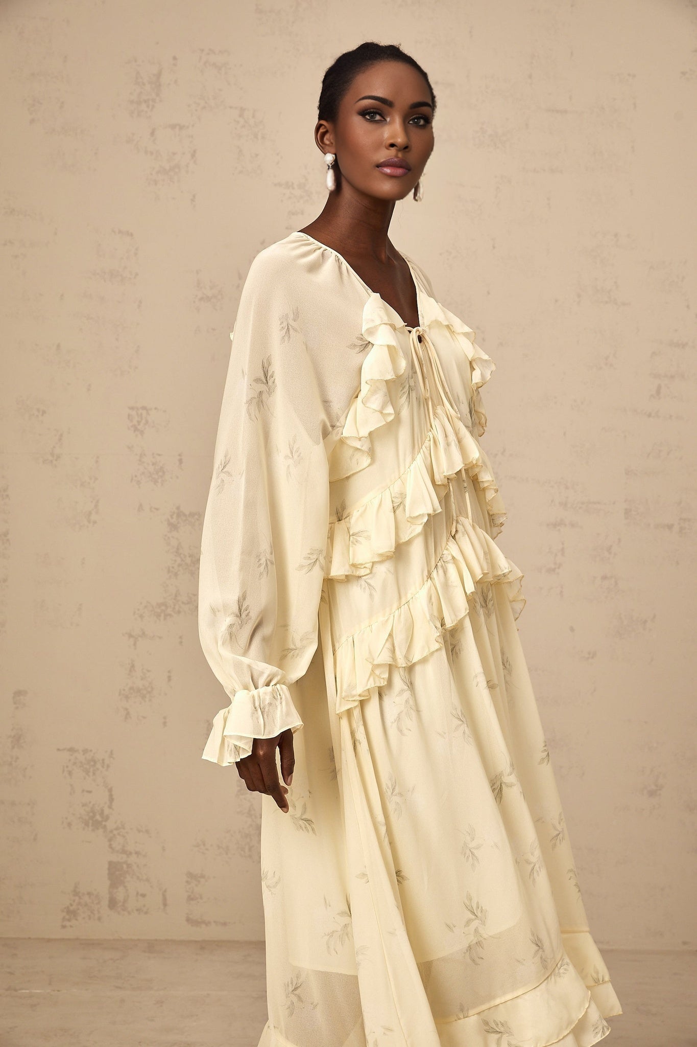 Rachel Floral Midi Dress in Light Yellow with V - neck & Puff Sleeves