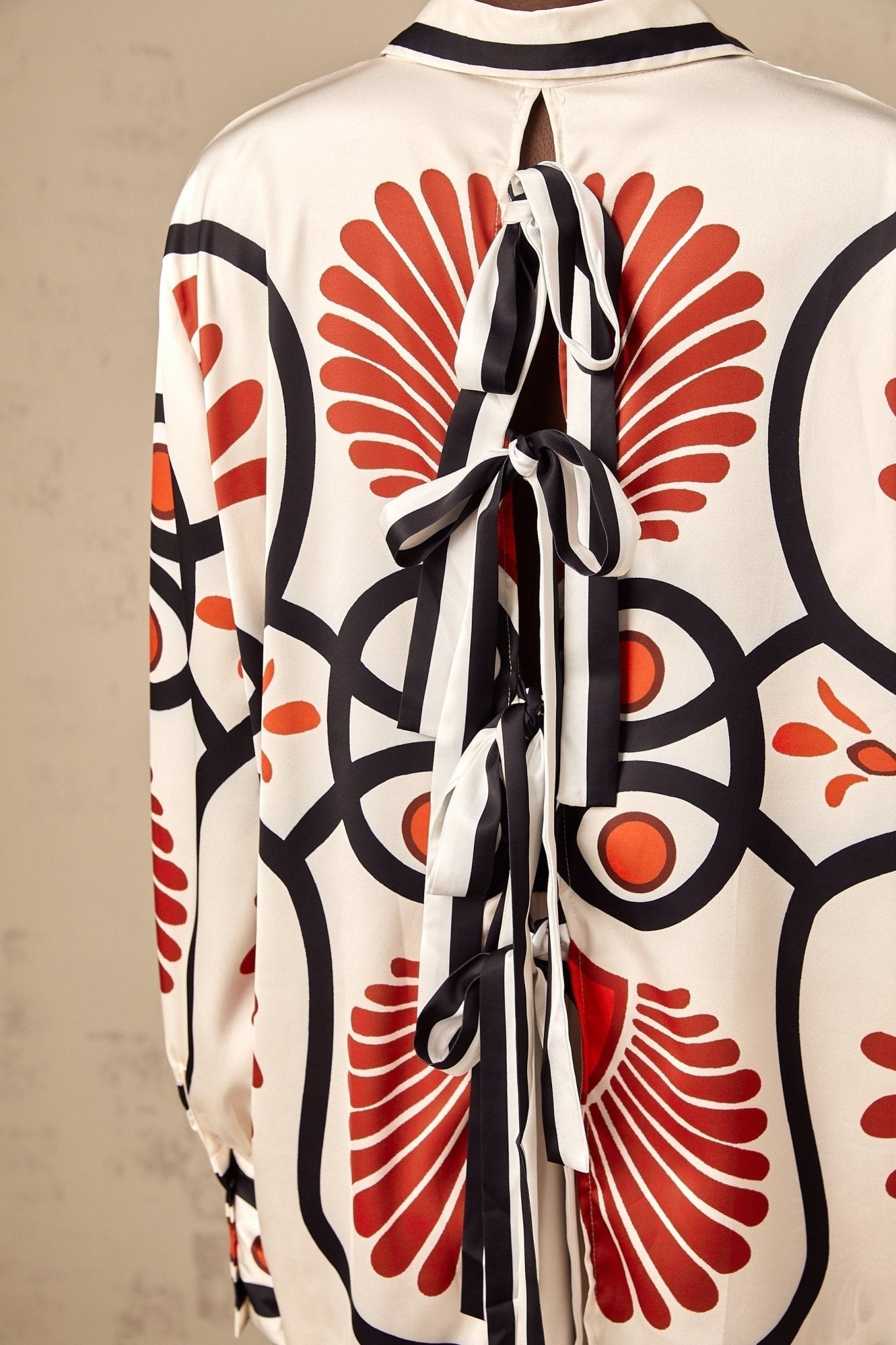 Rinata Shirt & Trousers White Multicolor Graphic Print Set