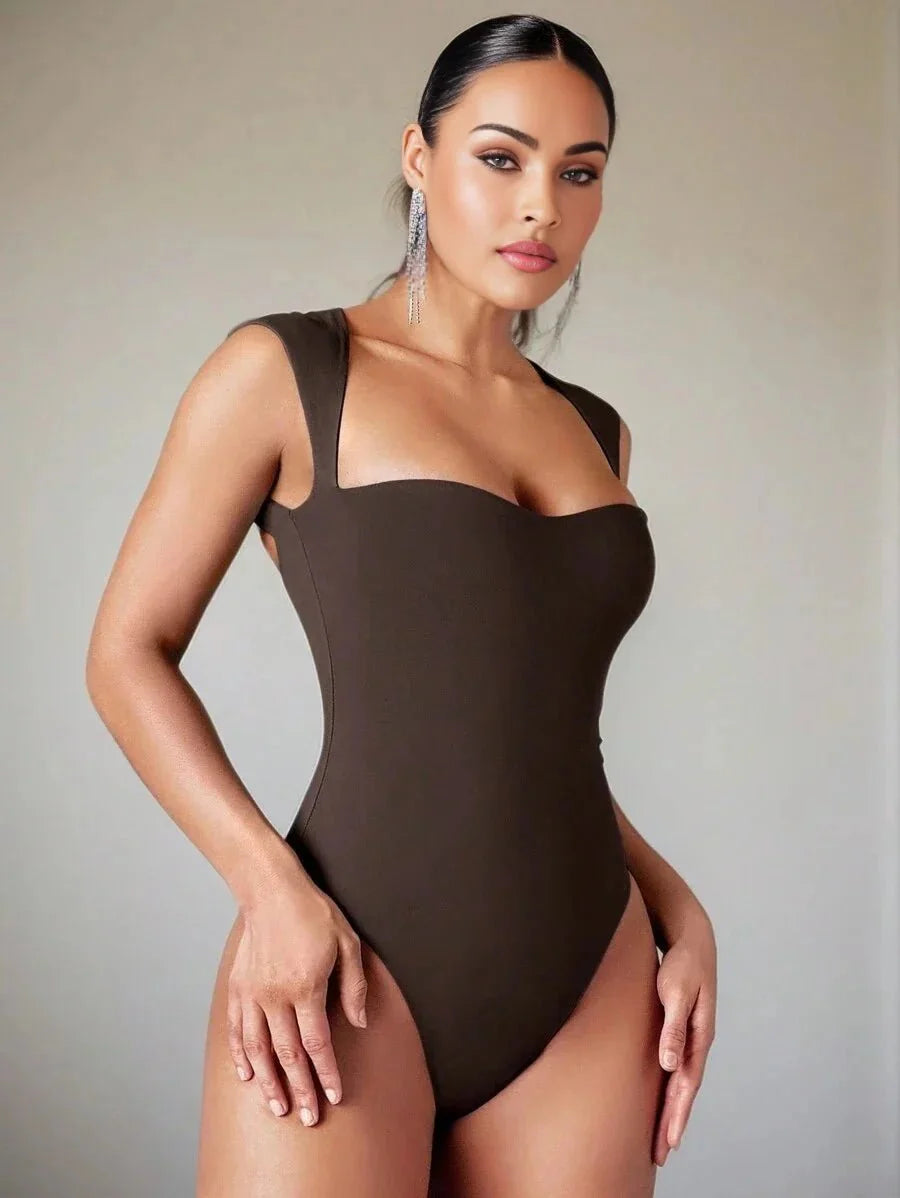Rowan Bodysuit - High Stretch Elasticity - Slim Fit - Casual Style - Sleeveless Length - Sweetheart Neckline - Natural (mid Waist) Waist Line