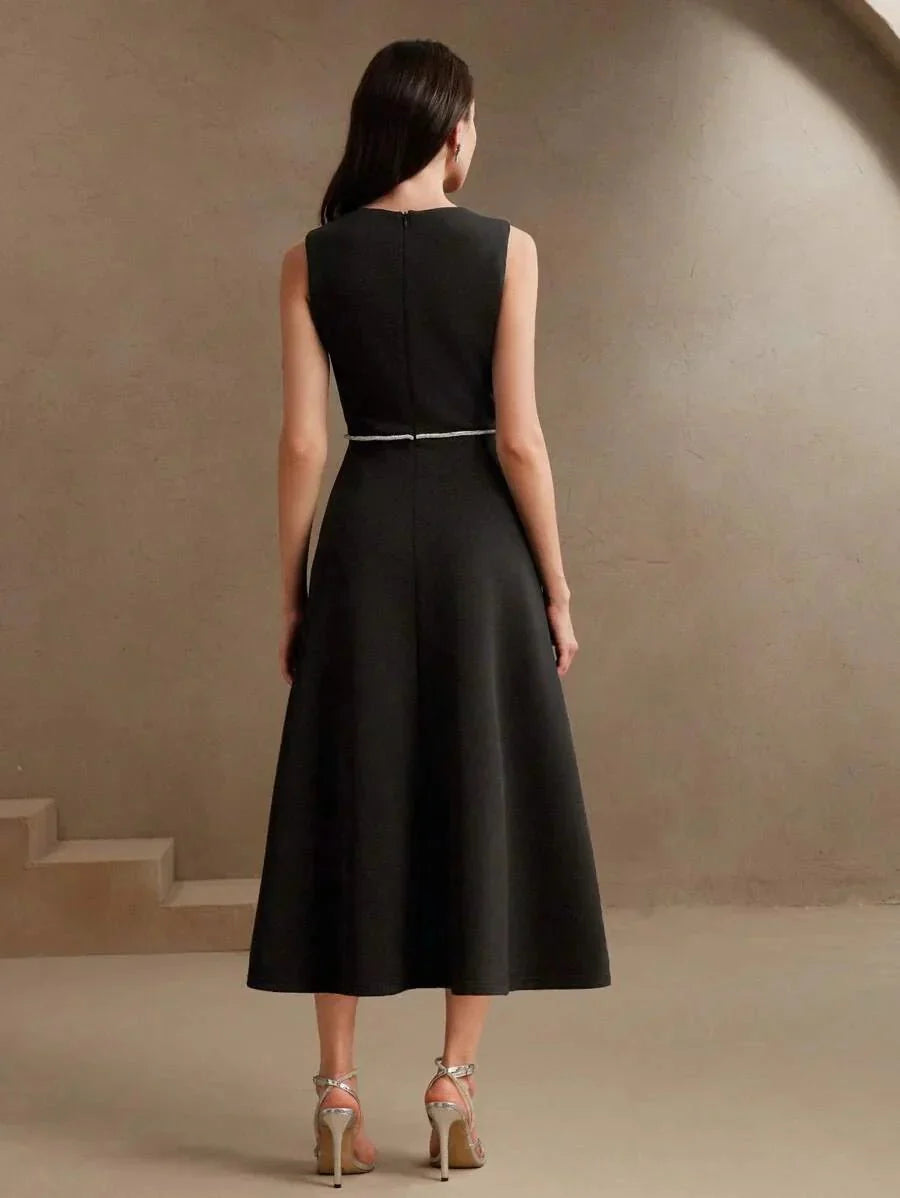 Sabina Midi Dress - Round Neck - Flared Hem - High Waist - Elegant Style - Belted & Zipper