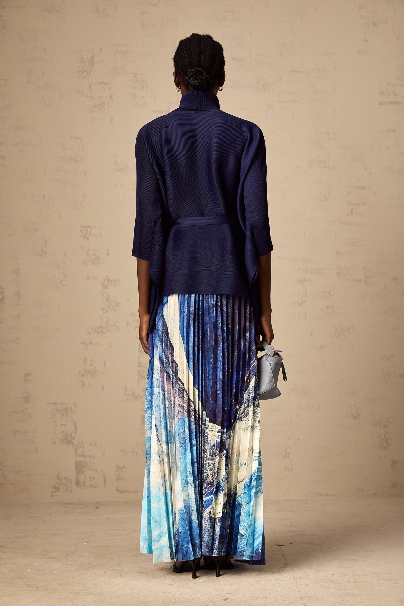 Savina Top & Dress Blue Pattern Creased Cape Matching Set