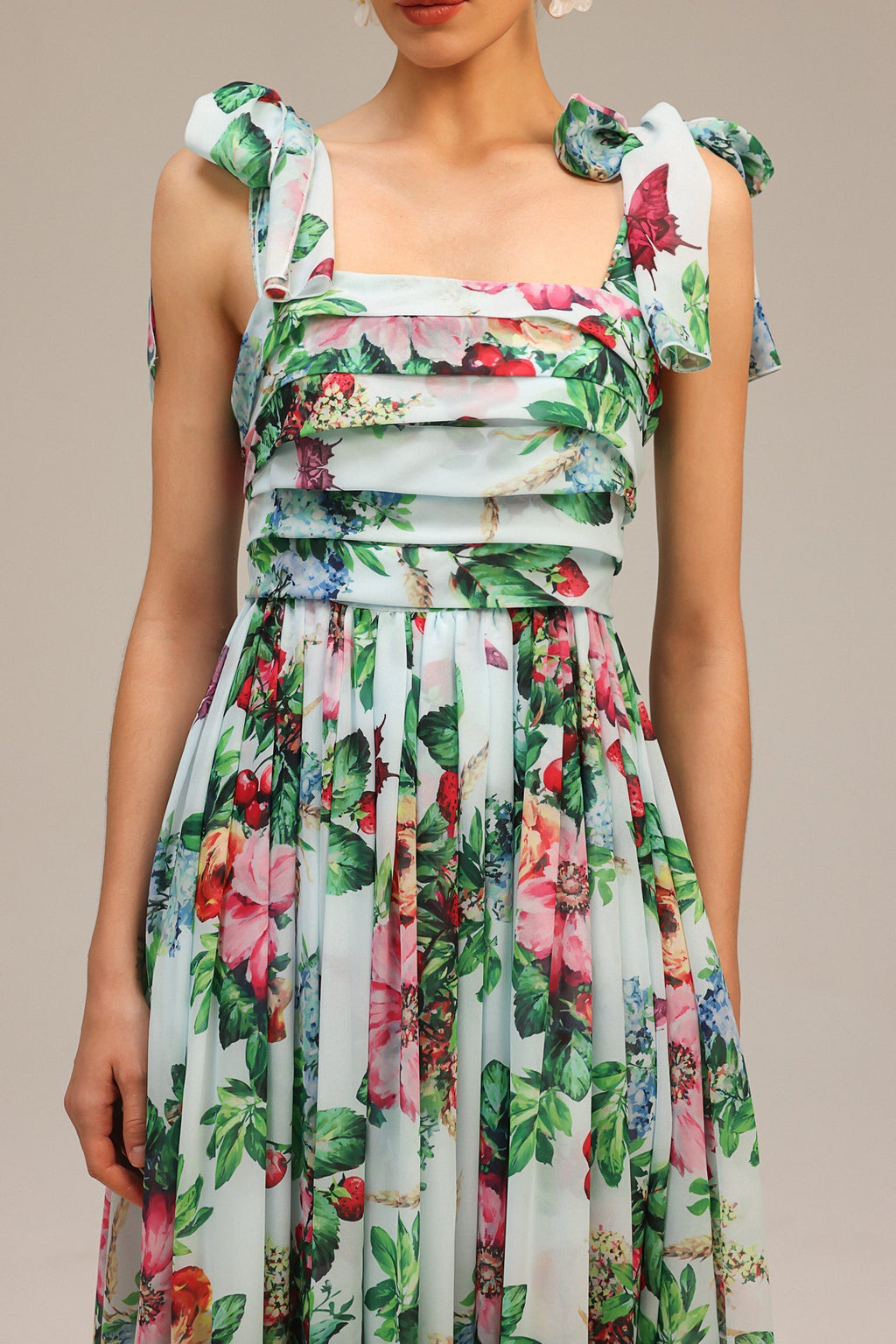 Serafina Green Floral Maxi Dress with Bowknot Detail and Ruffles
