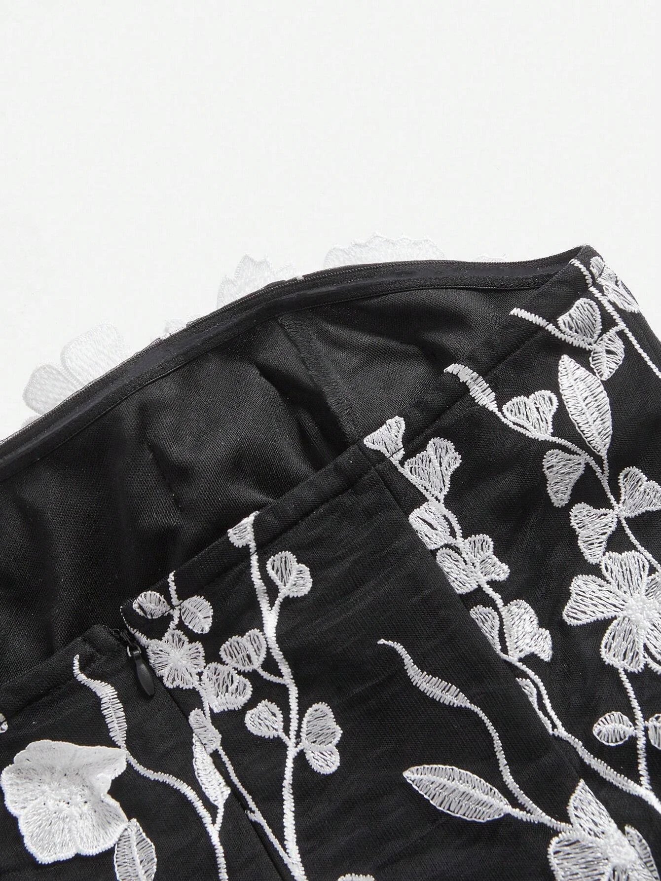 Serena Midi Dress - Strapless Neckline - High Waist - Flared Hem - Elegant Style - Mesh Fabric