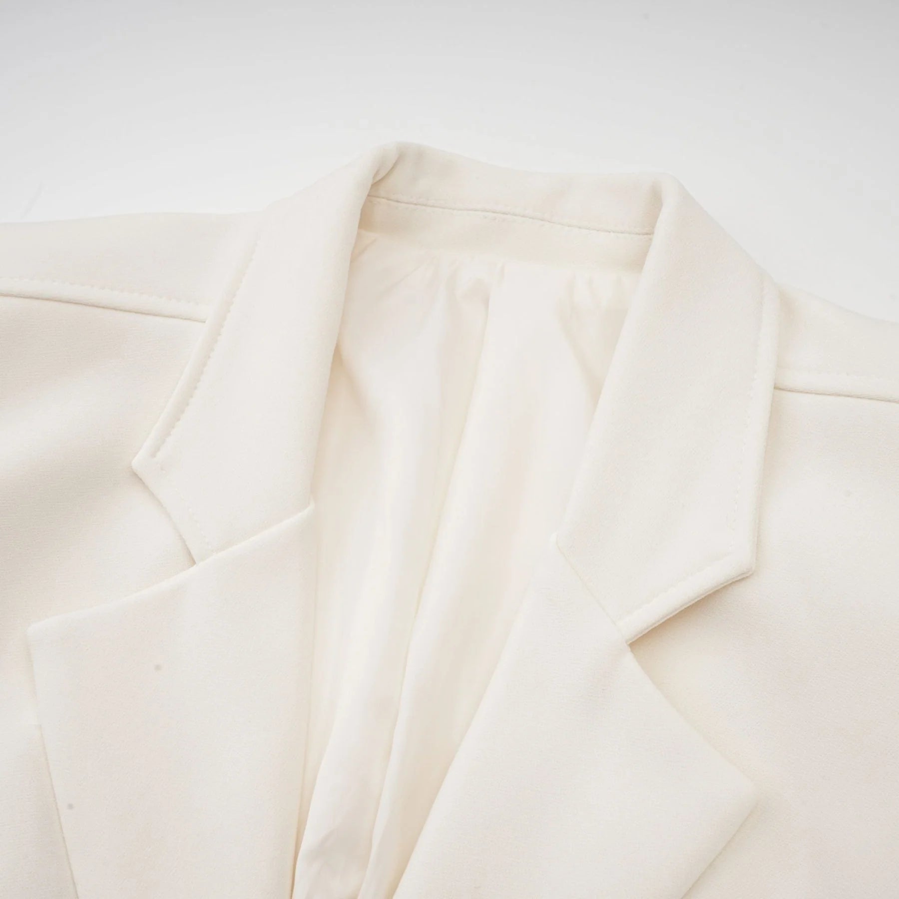 Simonetta Blazer & Skirt Feather Hem White Blazer