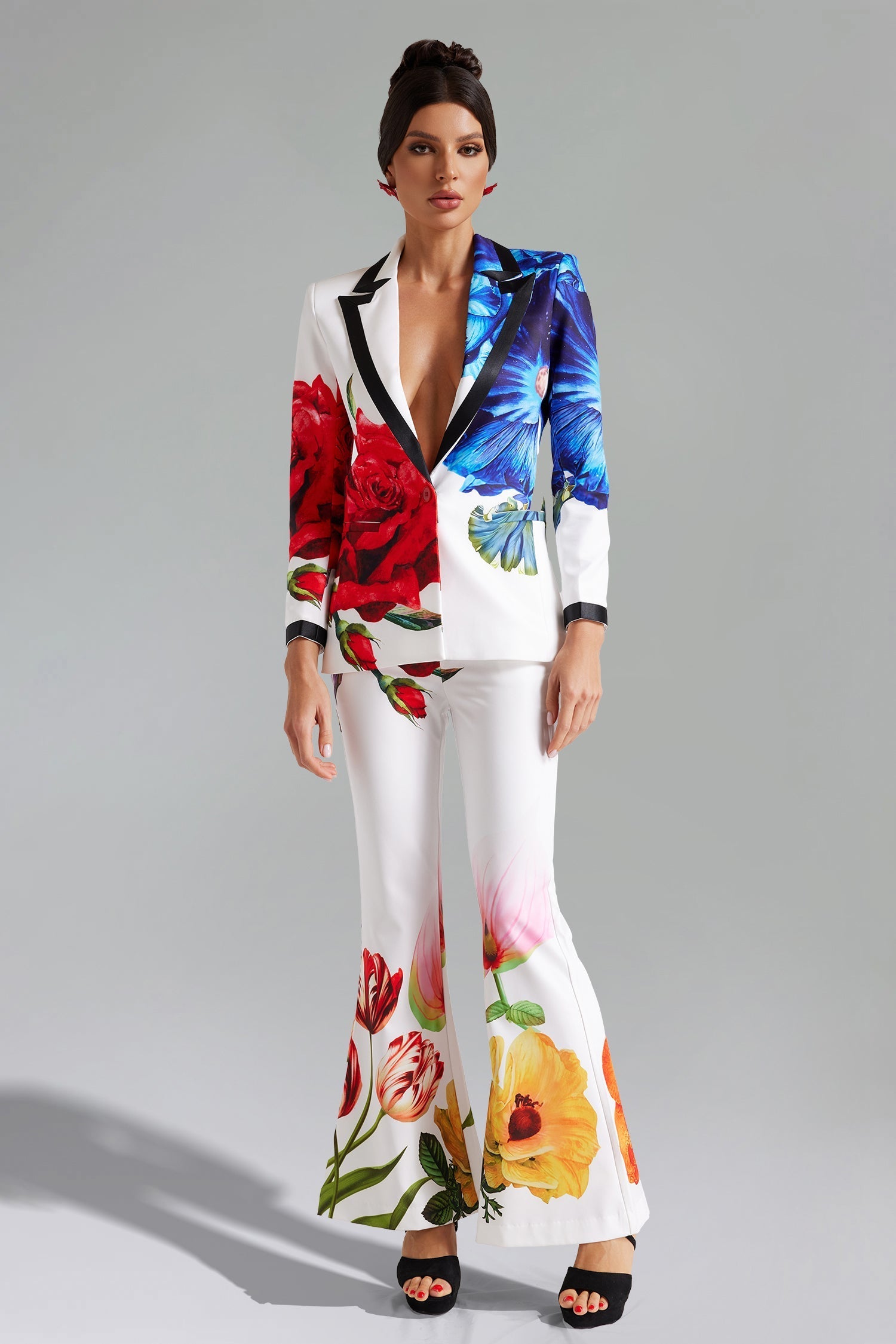 Sofia White Floral Printed Blazer Set