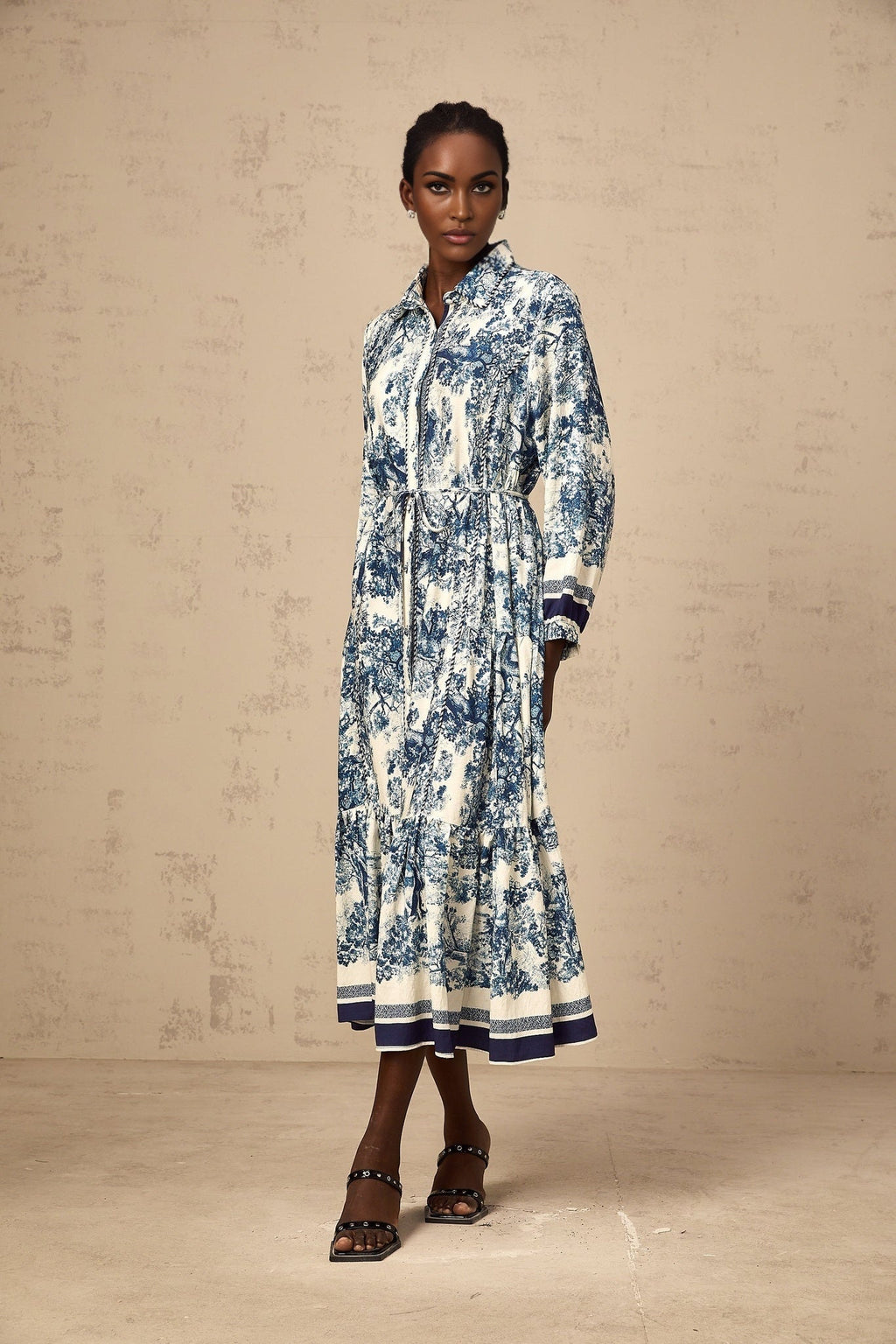 Tenley Midi Dress Graphic Print Blue & White Tied Waist Pleated