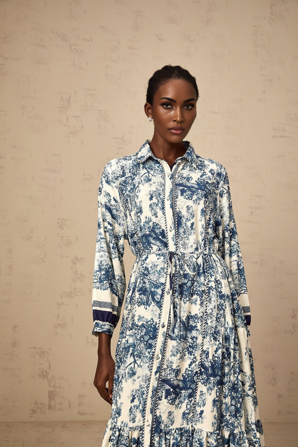 Tenley Midi Dress Graphic Print Blue & White Tied Waist Pleated