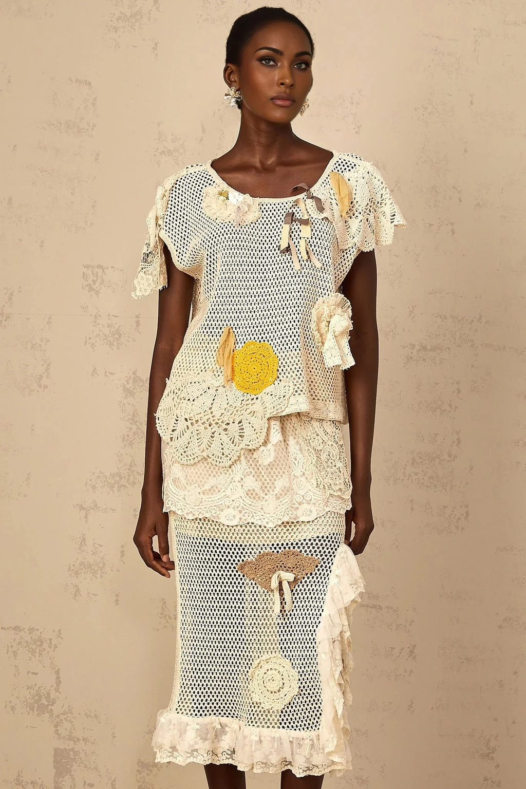 Trinity Top Floral - Lace Cut - Out Bow Detailing Yellow & Neutrals