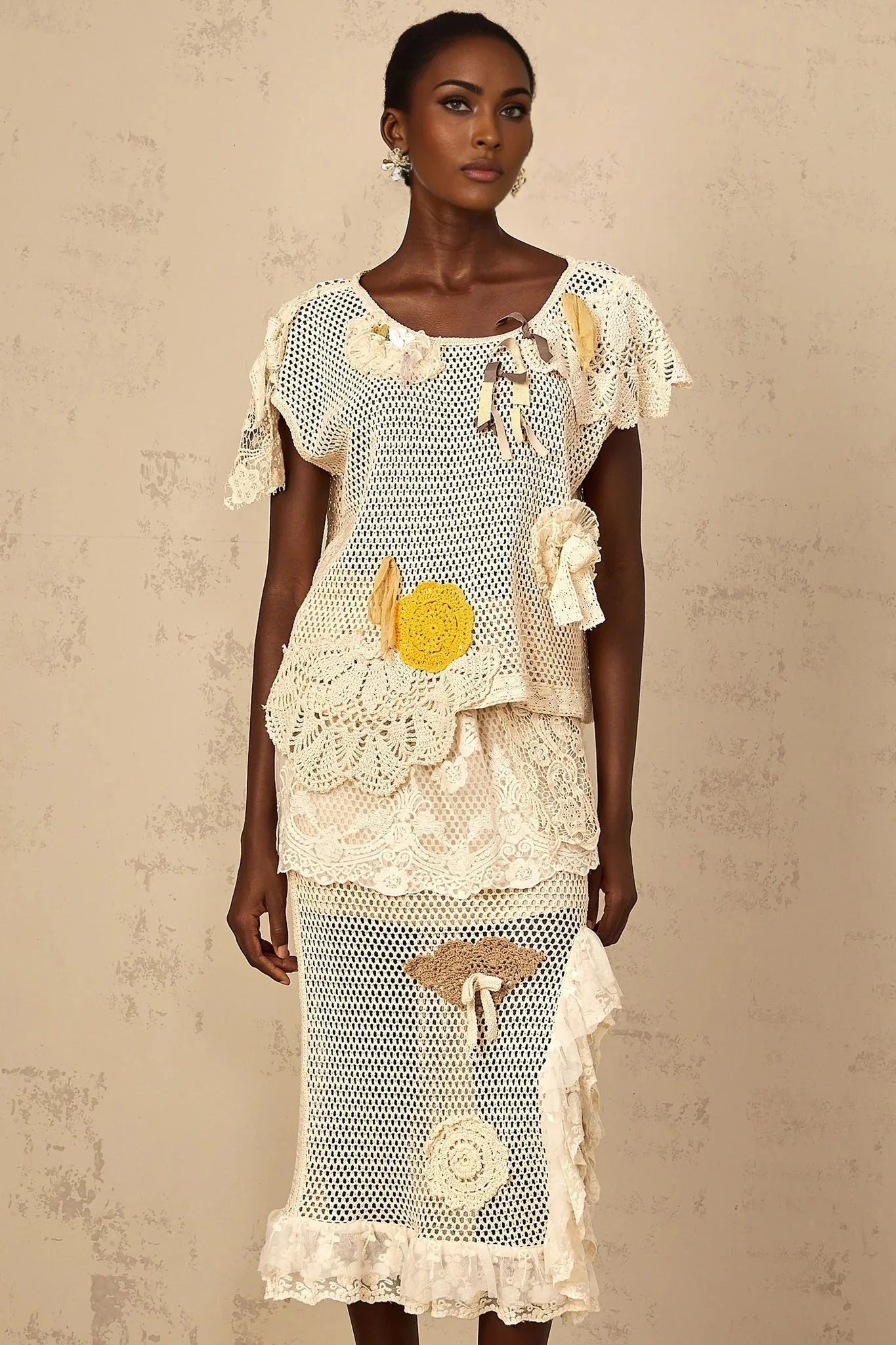 Trinity Top Floral - Lace Cut - Out Bow Detailing Yellow & Neutrals