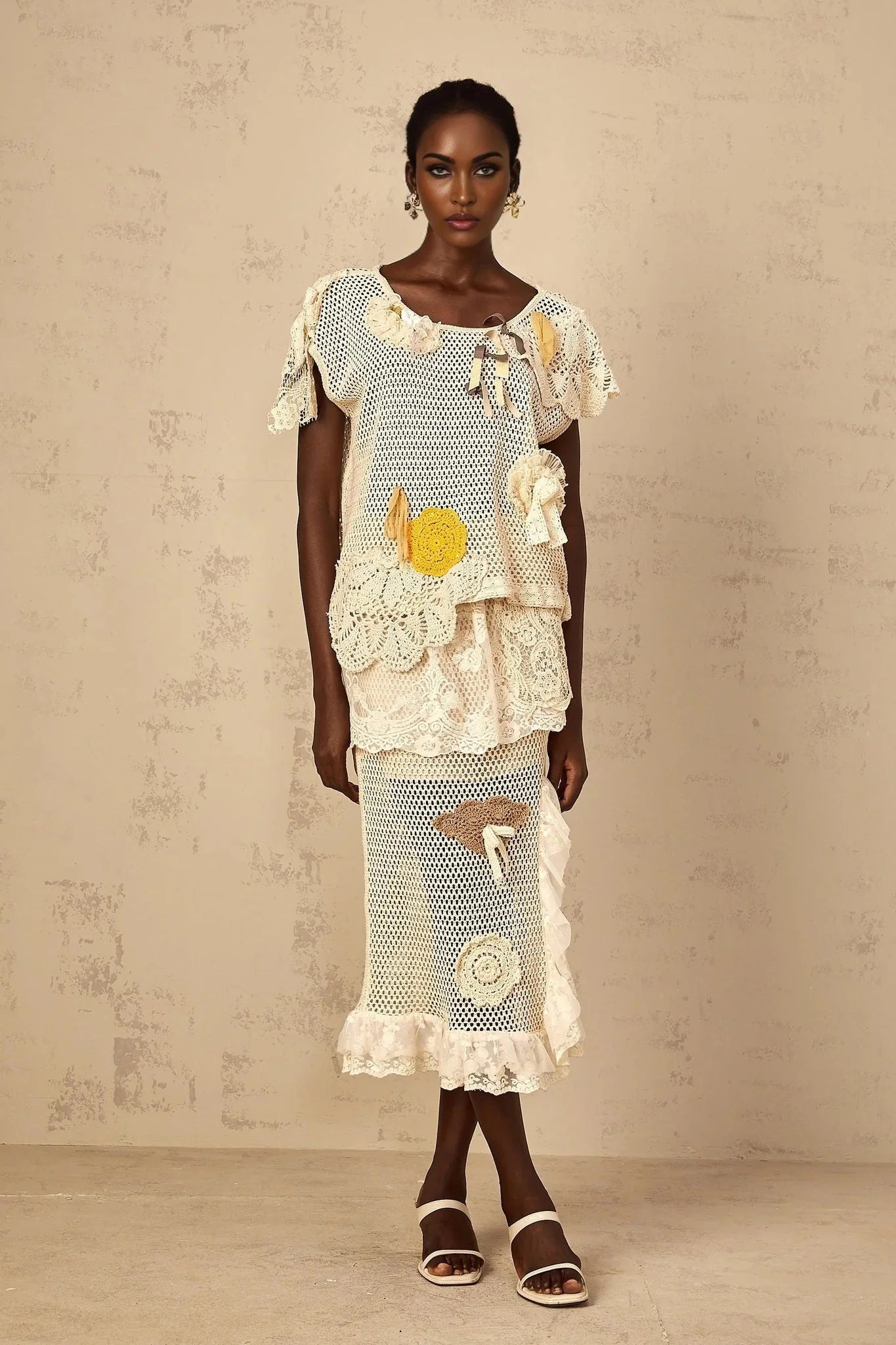 Trinity Top Floral - Lace Cut - Out Bow Detailing Yellow & Neutrals