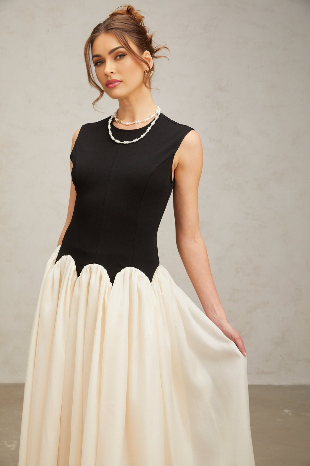 Valentina Maxi Dress - Black & Off - White Color - Blocked