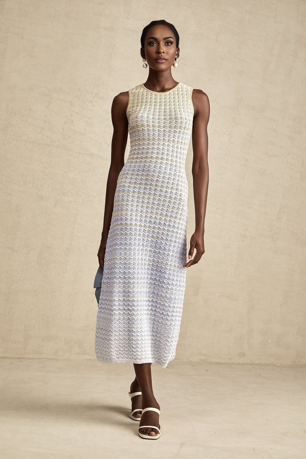 Valentina Sleeveless Round Neck Contrast Colors Midi Dress