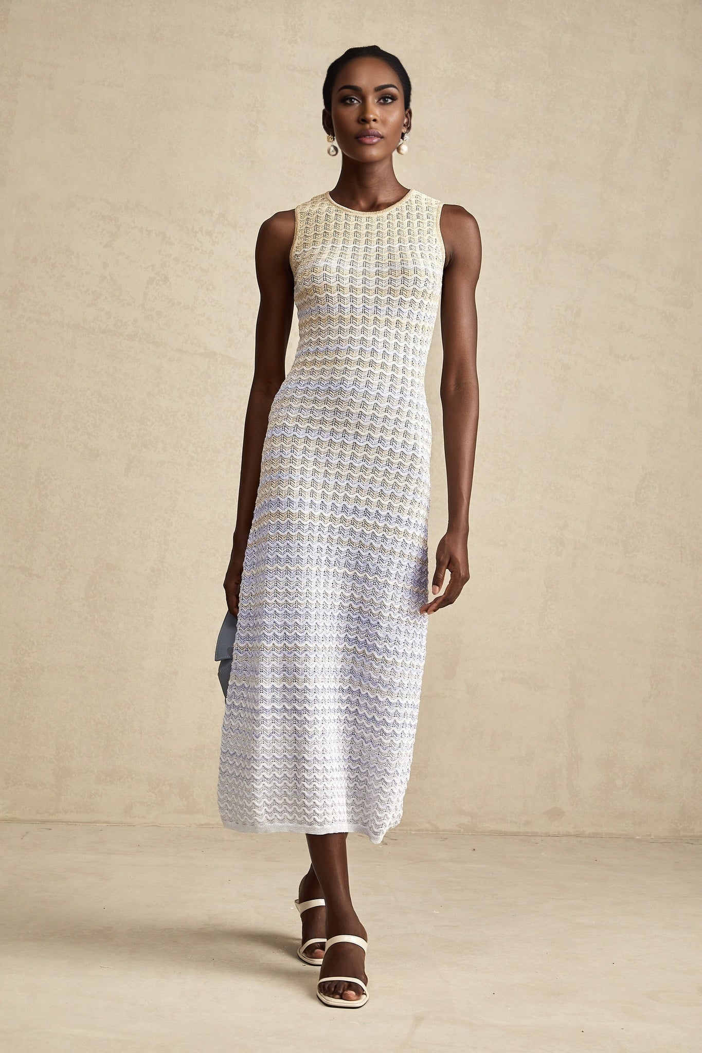 Valentina Sleeveless Round Neck Contrast Colors Midi Dress