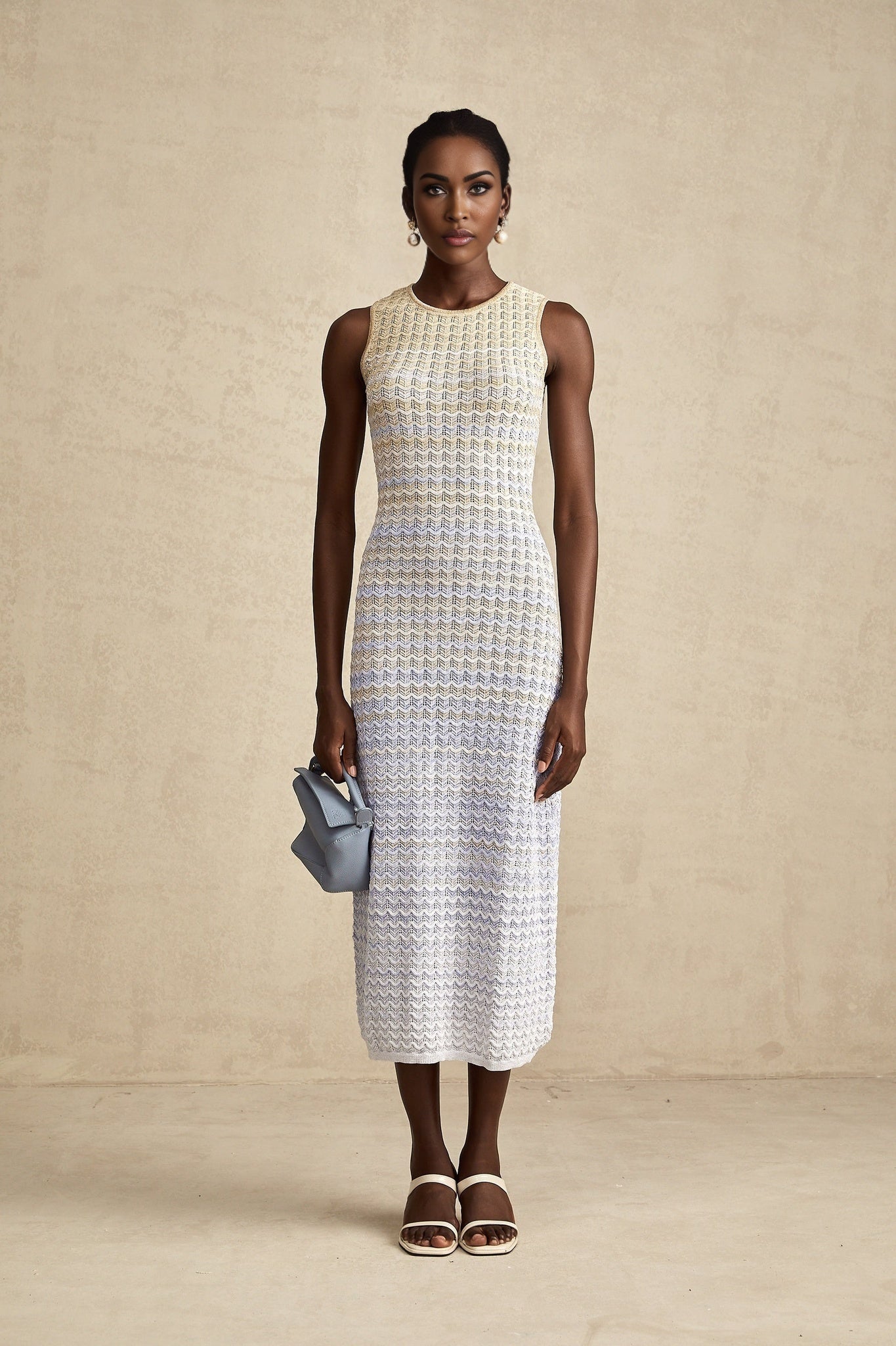 Valentina Sleeveless Round Neck Contrast Colors Midi Dress