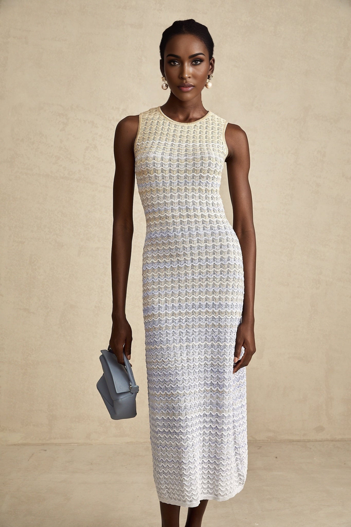 Valentina Sleeveless Round Neck Contrast Colors Midi Dress