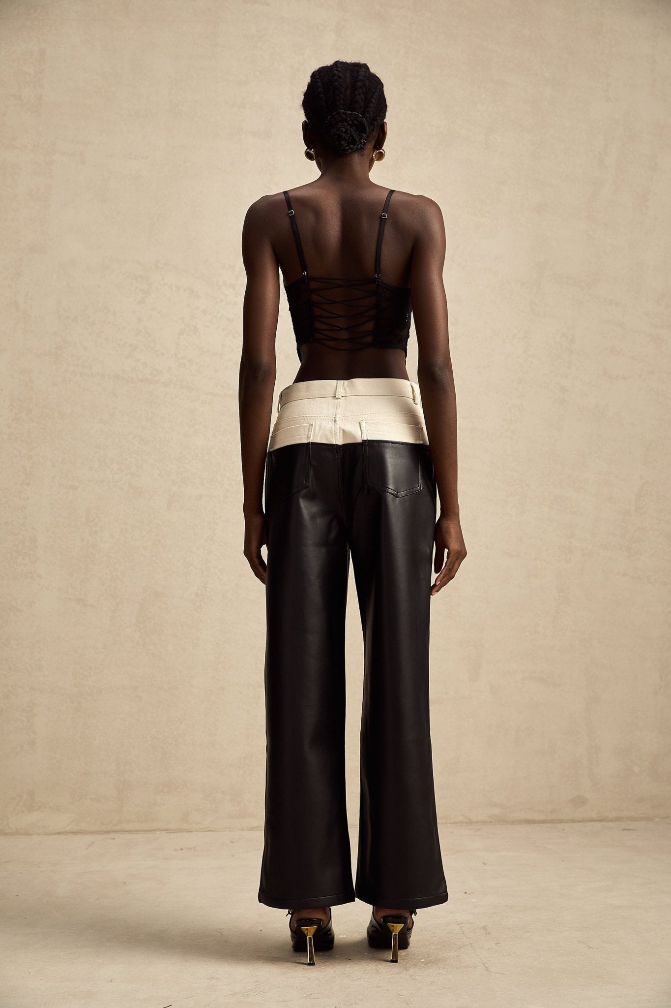 Valentina Trousers Black Contrast - Color Chic Wide Leg