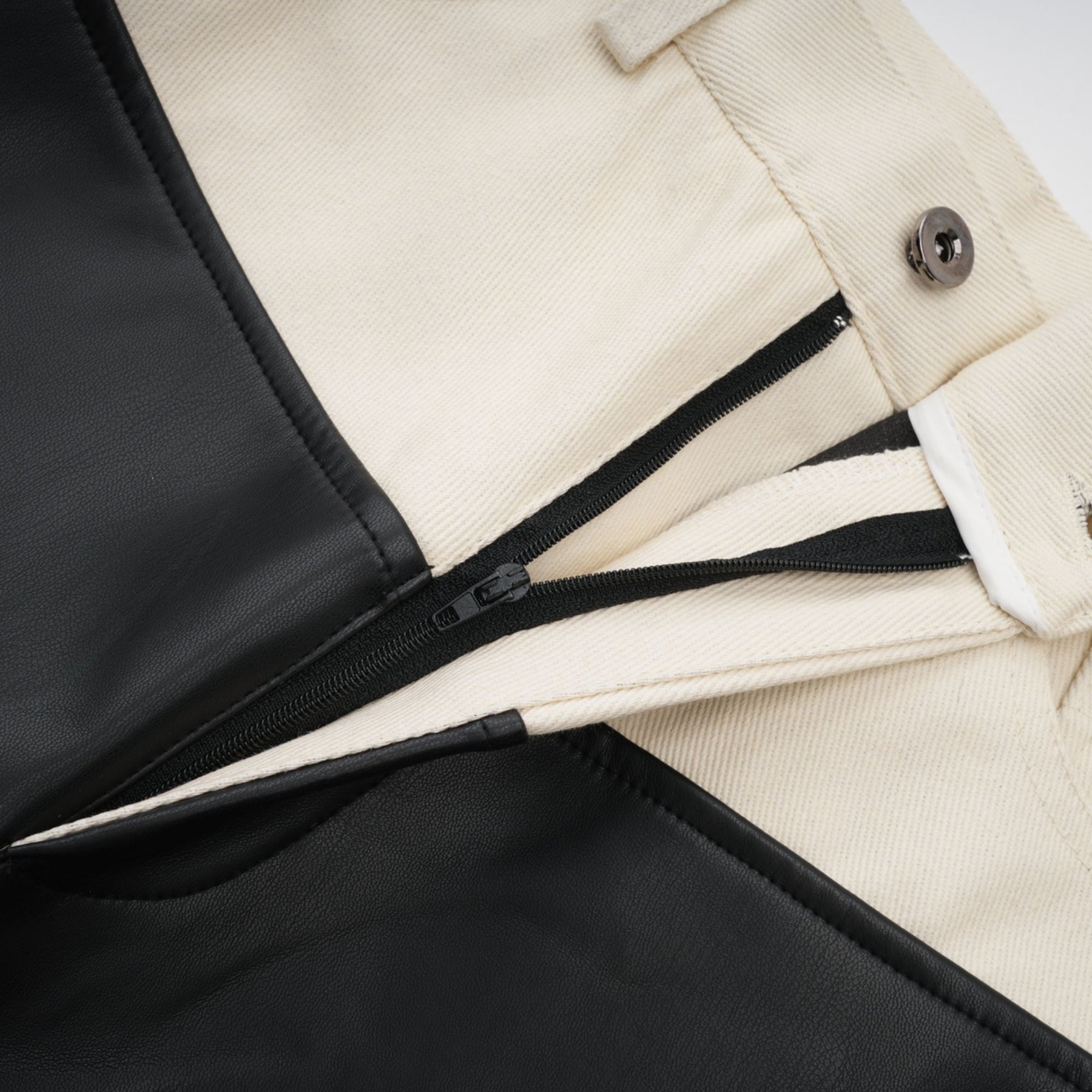 Valentina Trousers Black Contrast - Color Chic Wide Leg