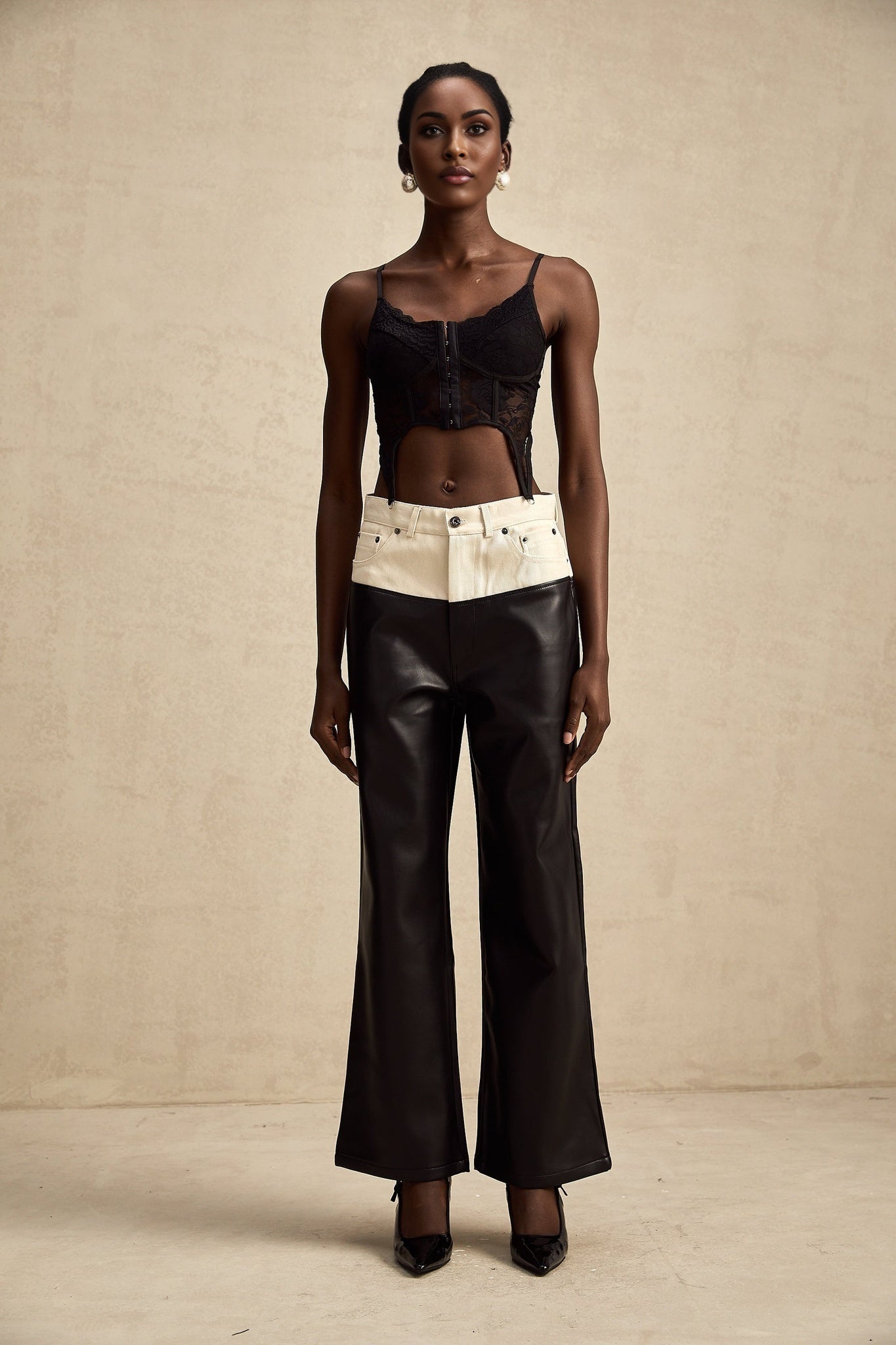 Valentina Trousers Black Contrast - Color Chic Wide Leg