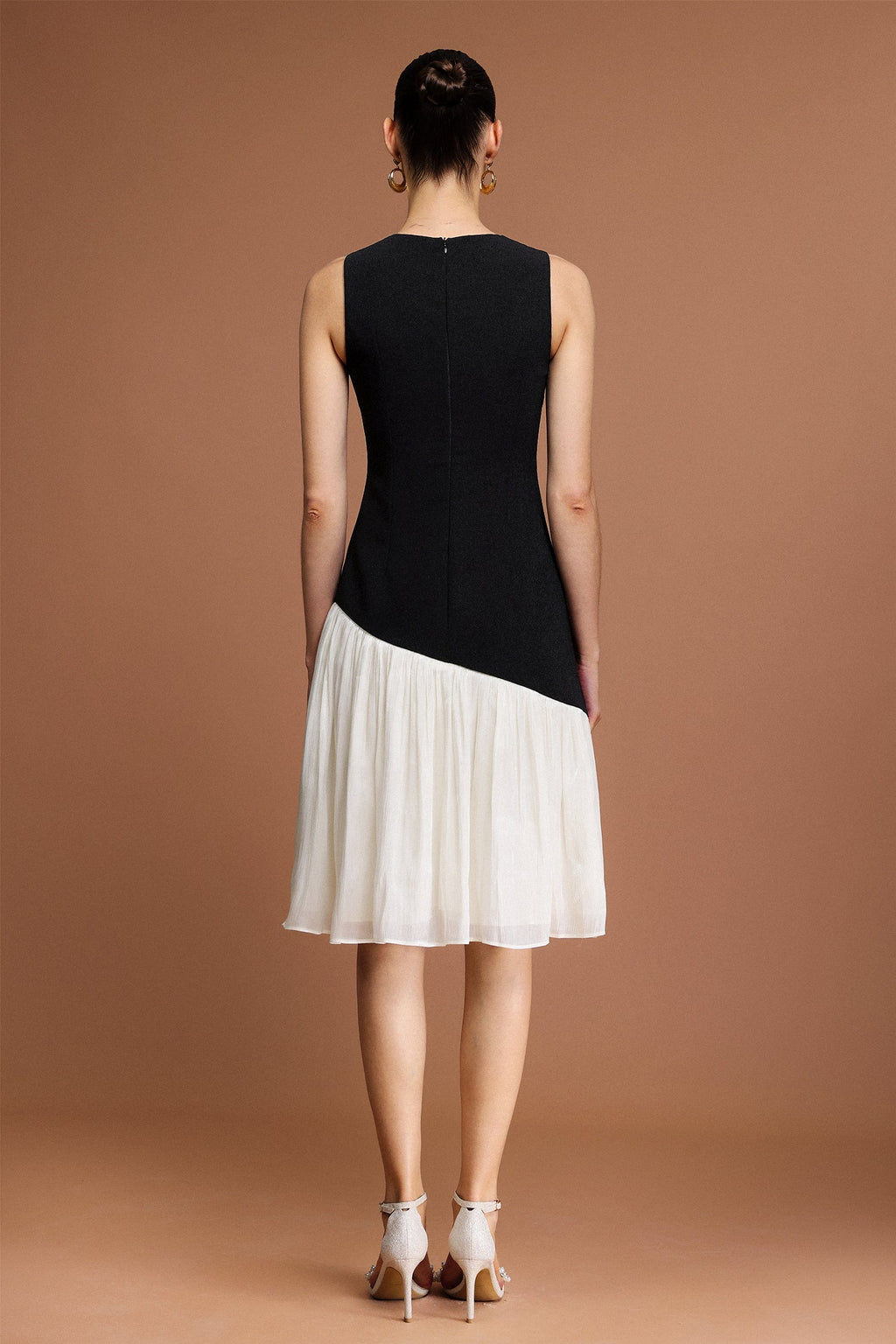 Valeria Black Floral Embellished Asymmetric Dress