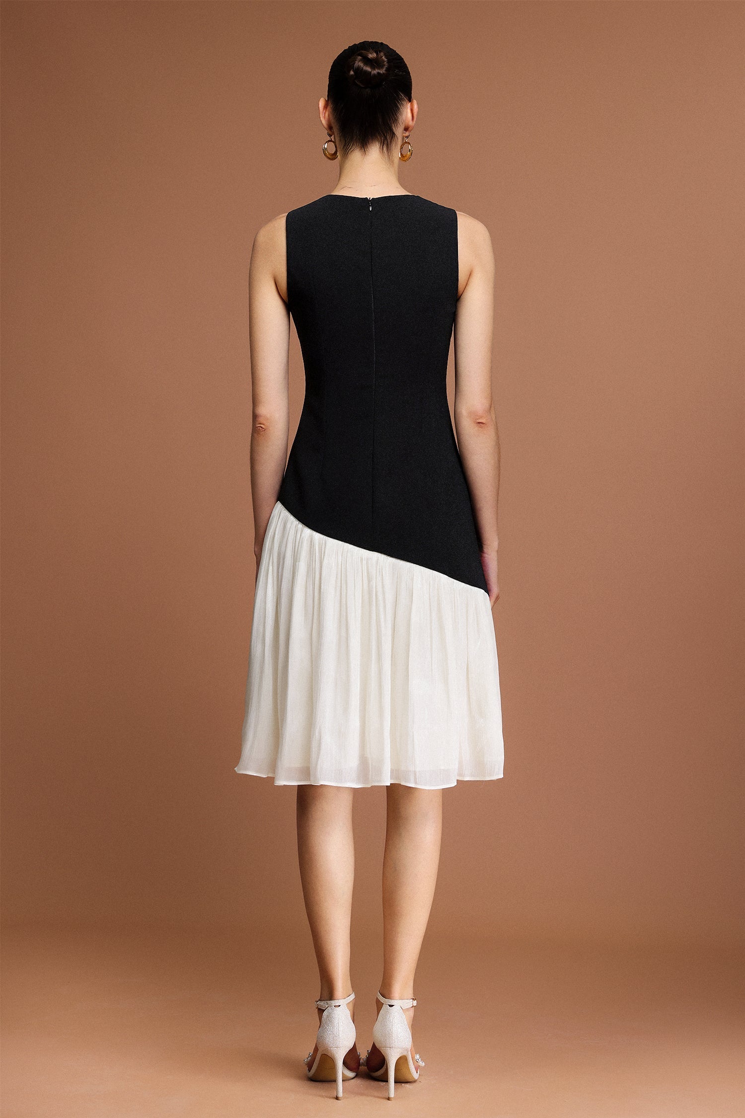 Valeria Black Floral Embellished Asymmetric Dress