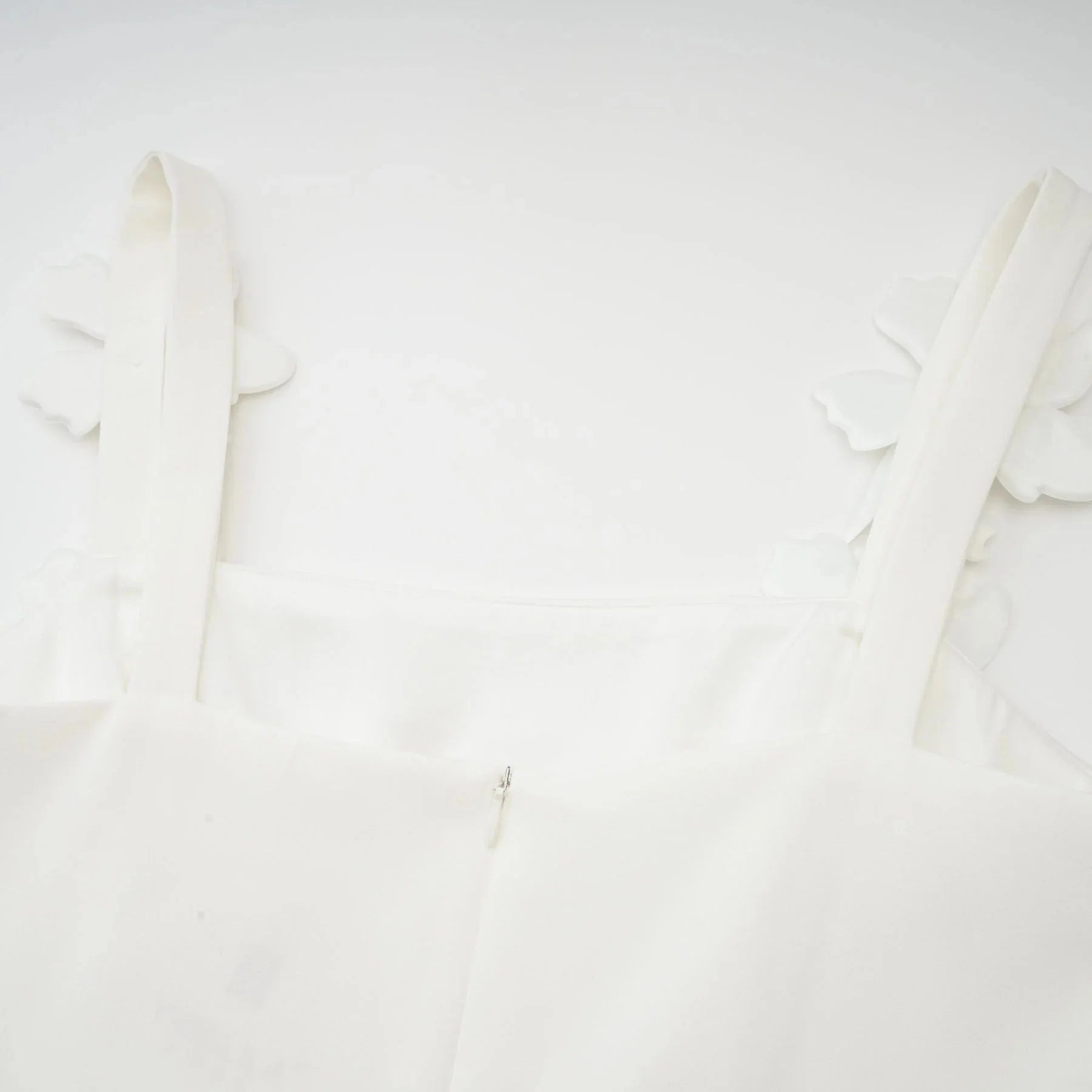 Valeria Midi Dress White Faux - Flower Square - Neck