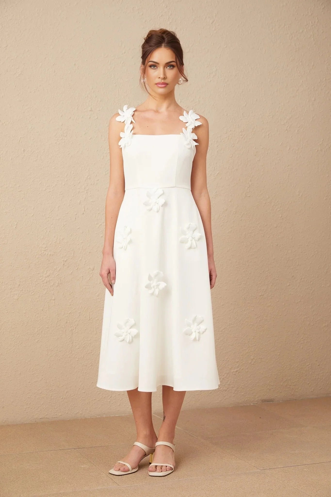 Valeria Midi Dress White Faux - Flower Square - Neck