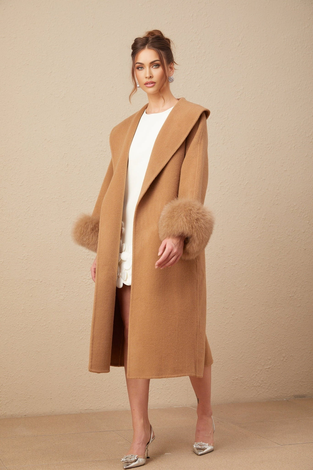 Vera Overcoat Brown Felted Wool Fox Fur Wide Lapels Wrap Silhouette
