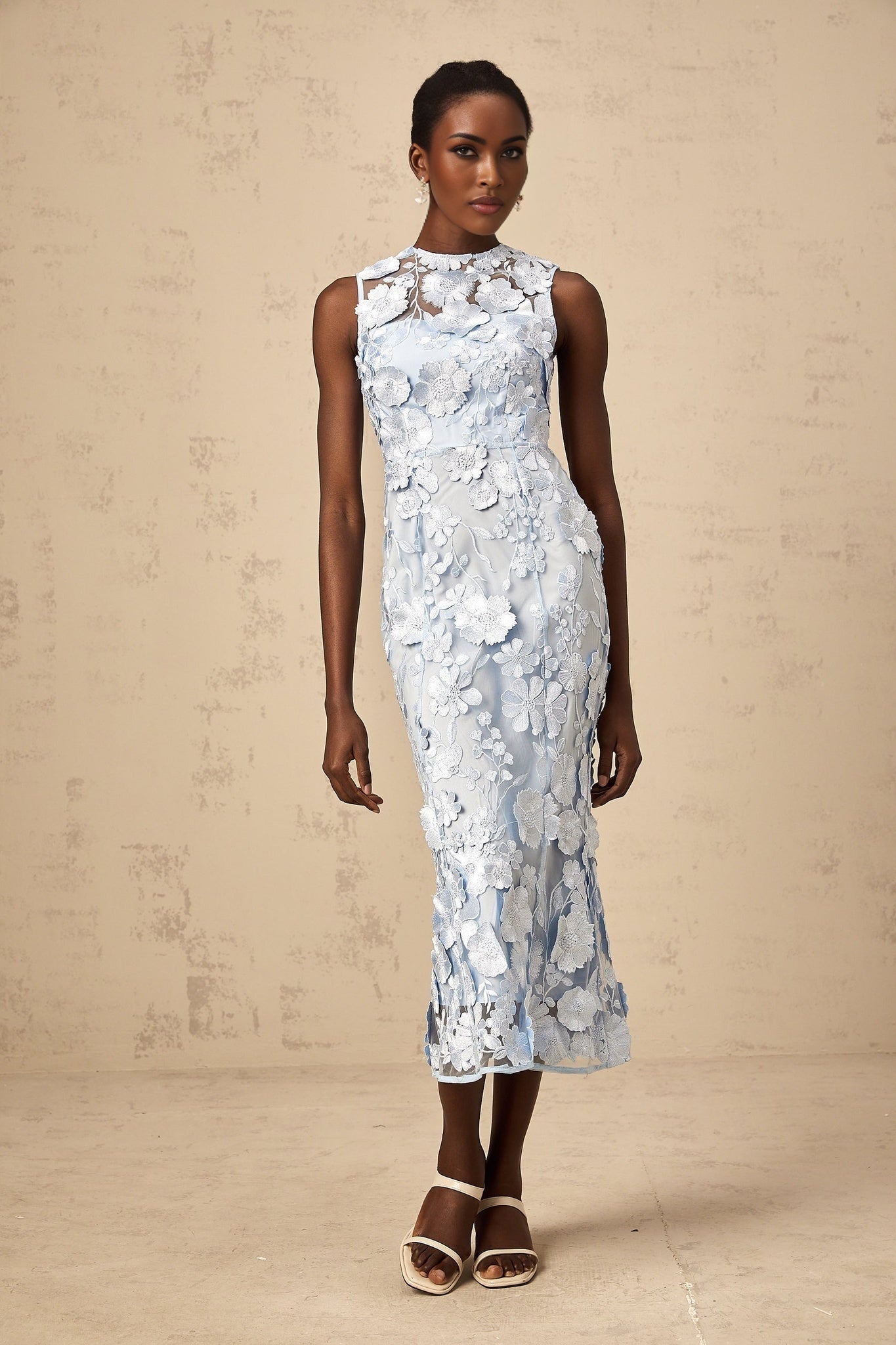Vincenzina Floral Midi Dress in Blue with Cinched Waist & Flared Hem