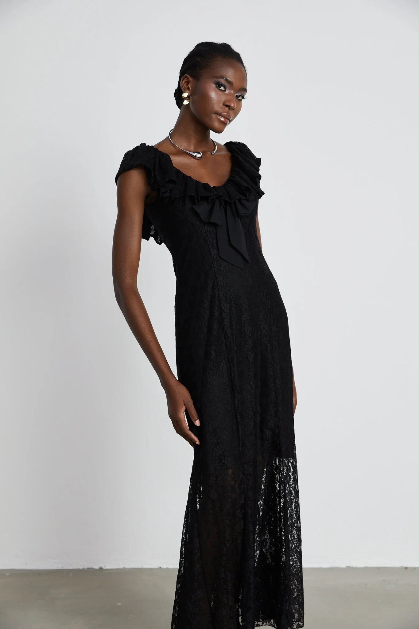 Virginia Gown in Black | Chantilly Lace Bow