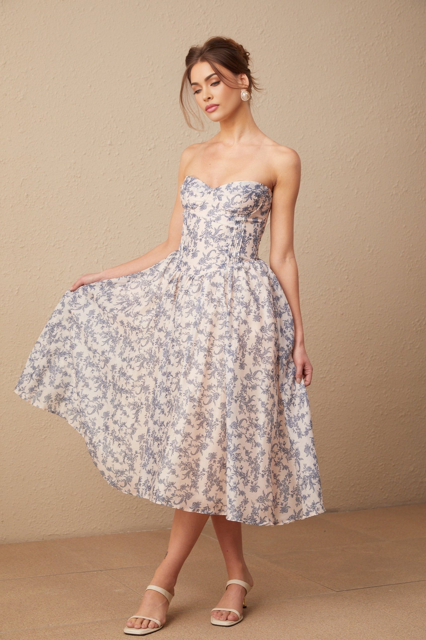 Yasmin Neutrals Blue Floral Print Midi Dress