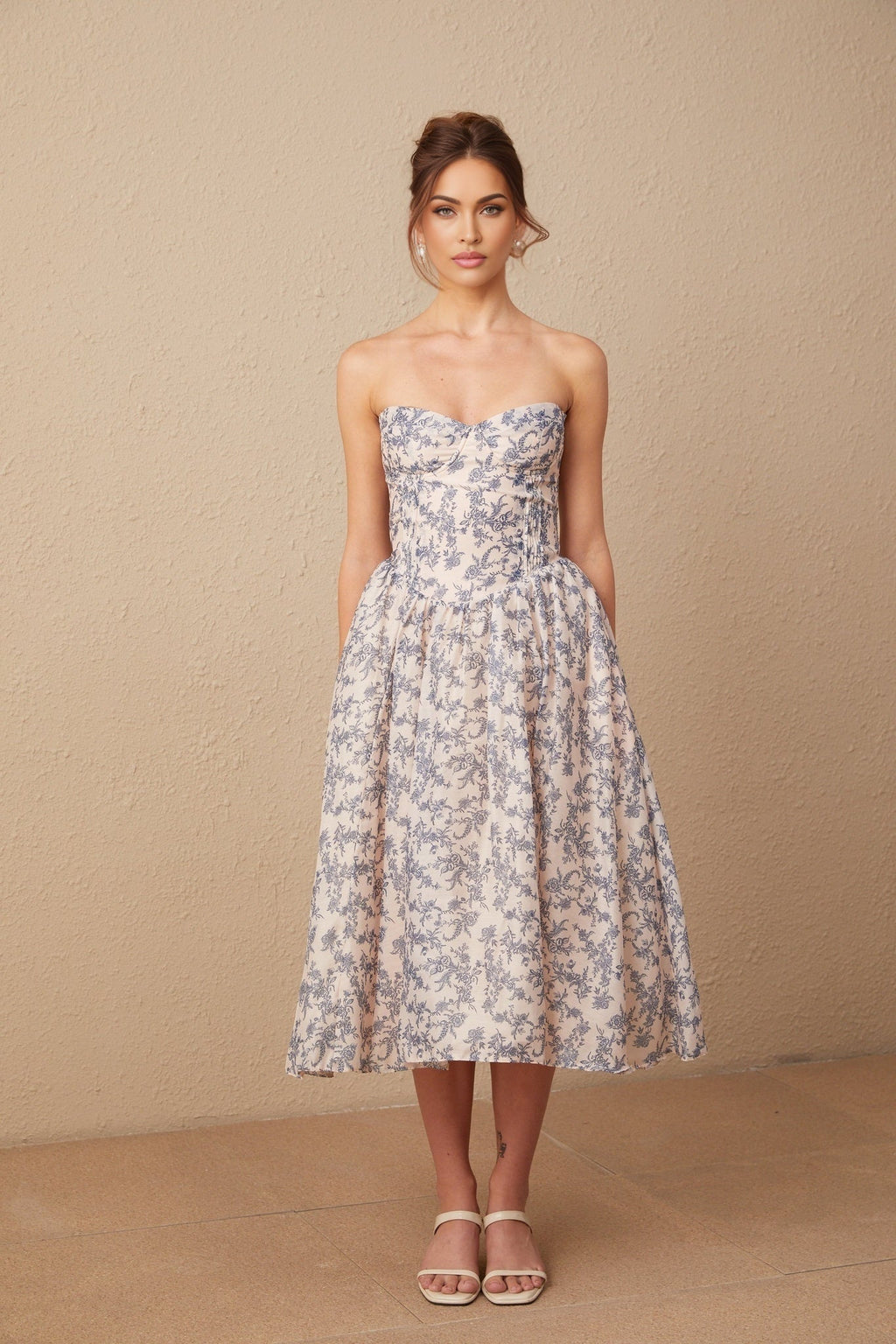 Yasmin Neutrals Blue Floral Print Midi Dress