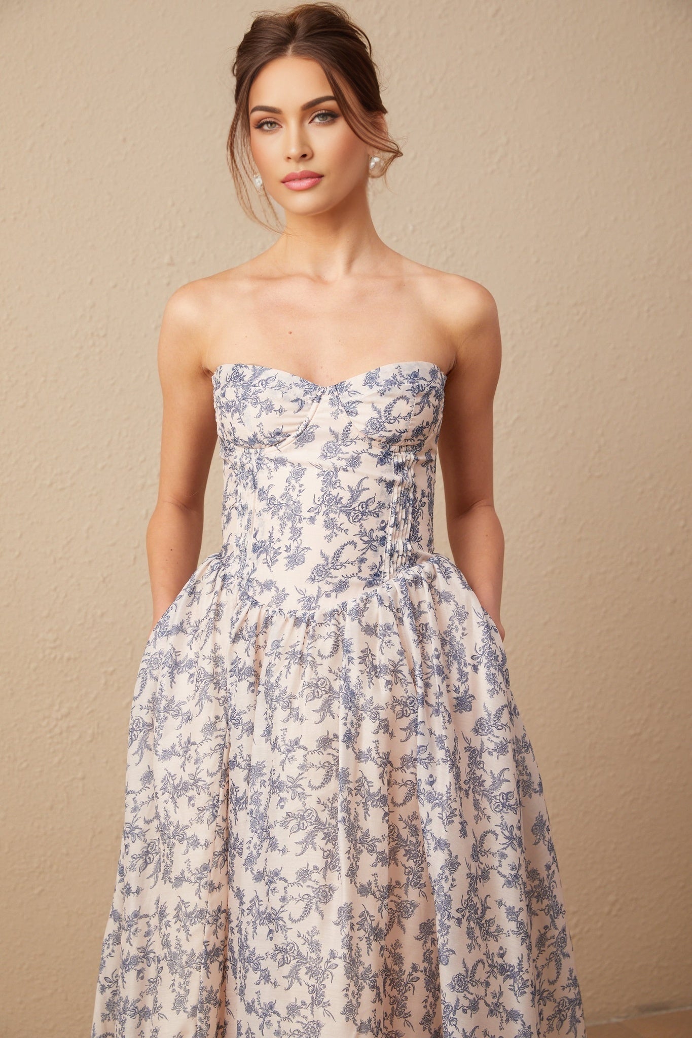 Yasmin Neutrals Blue Floral Print Midi Dress