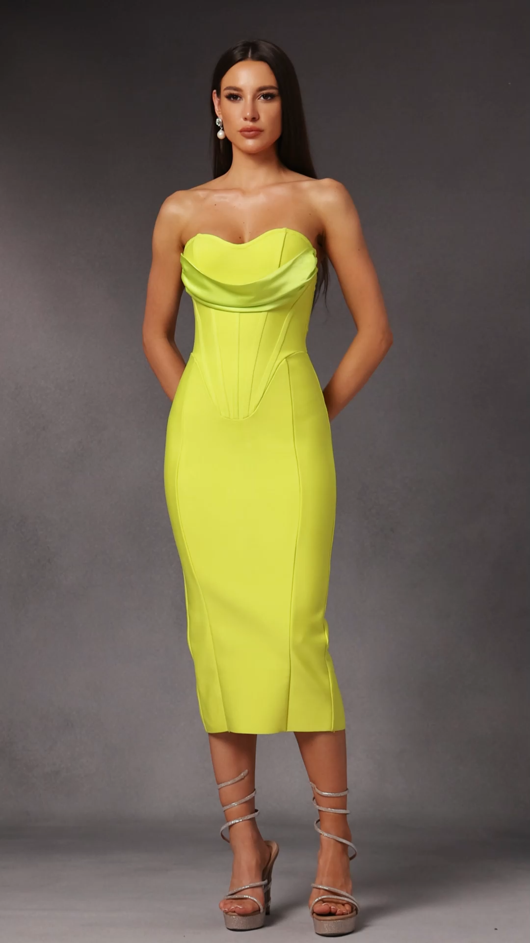 Yellow Suku Sleeveless Fish Bone Bandage Midi Dress